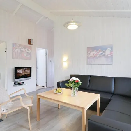 Freibeuterweg 4 - Dorf 6 *